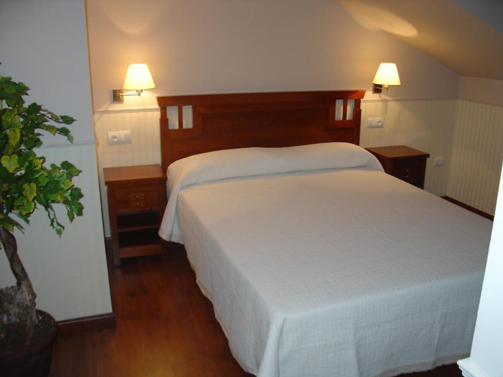 Hotel Hospederia el Fielato El Burgo De Osma Habitación foto